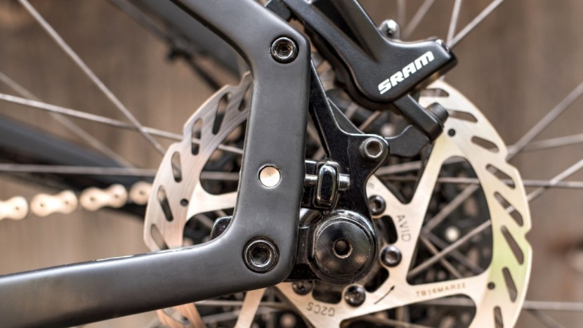 salsa woodsmoke 29 nx1 2017 - adjustable dropouts allow riders to adjust the position of the rear...