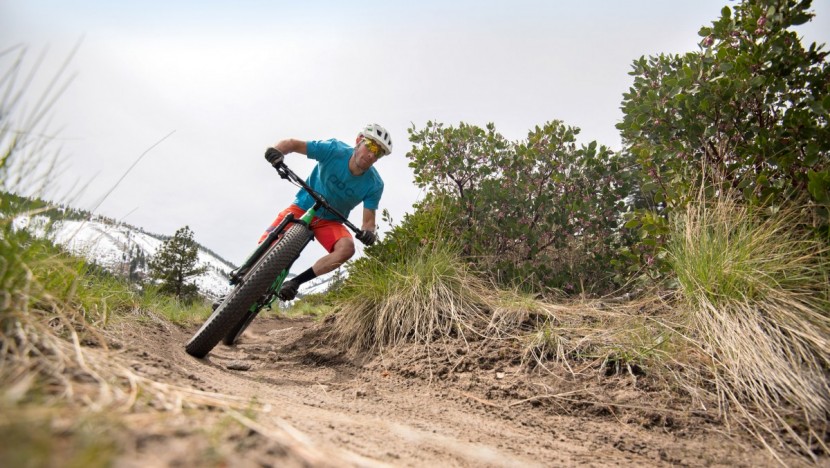 trek stache 7 2017 - the stache is a big bike and requires some muscle to manhandle it...