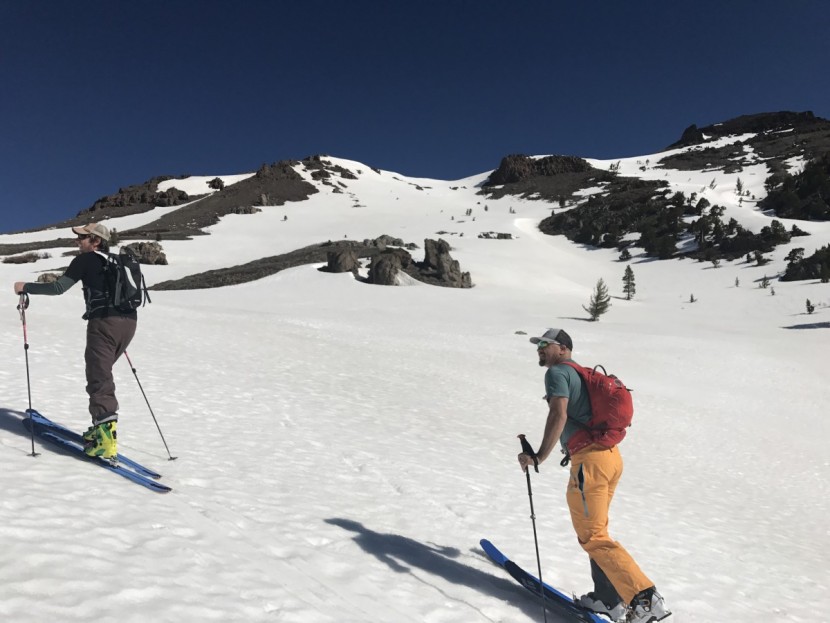 osprey raptor 10 - our crew tested the ease of drinking while climbing on a spring...