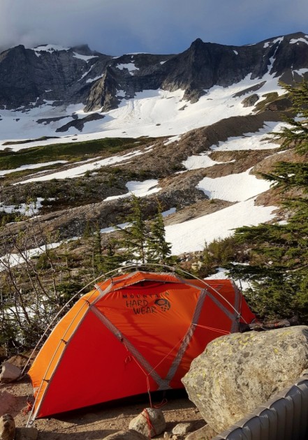 Mountain Hardwear EV2 Review | Tested & Rated