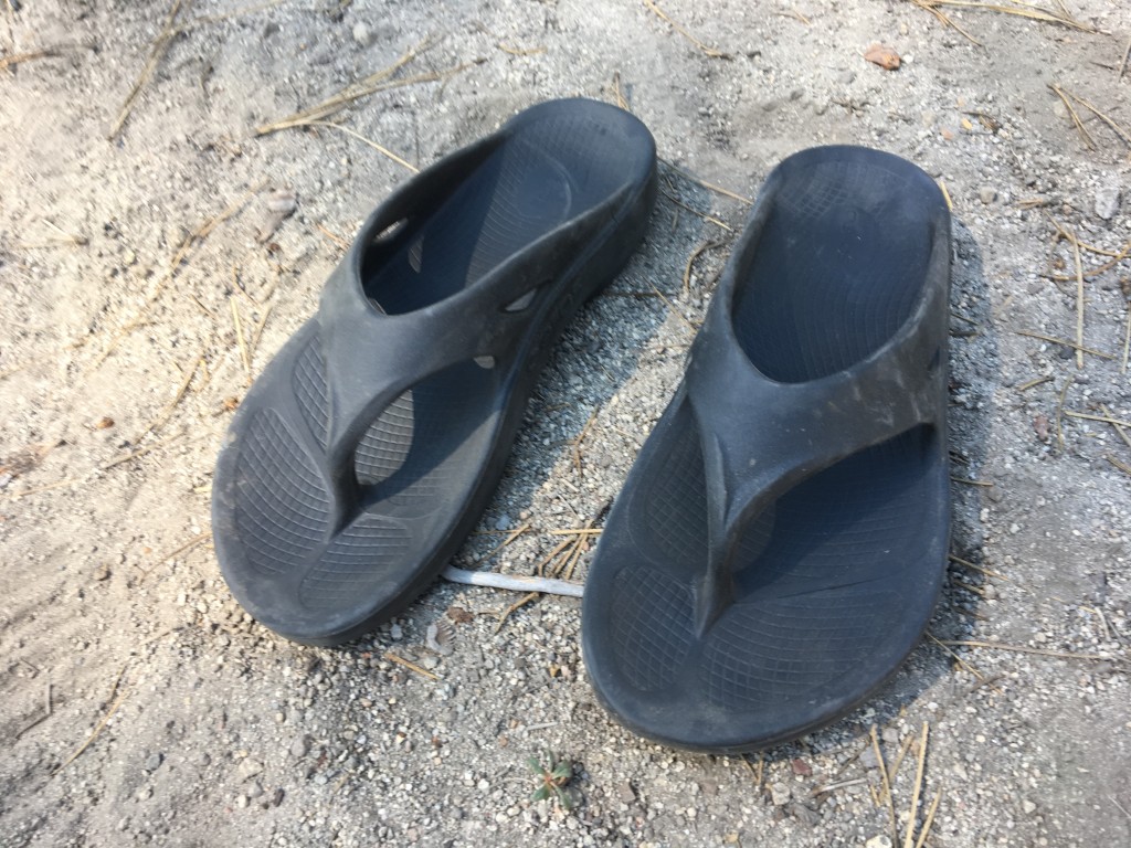 OOFOS OOriginal Recovery Thong Sandal