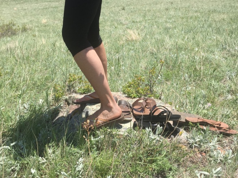 flip flops womens - mountain meadows and flip-flops, two pieces of a summer well done.