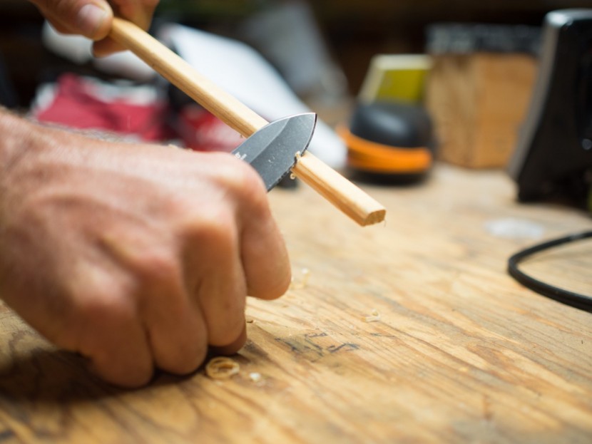 crkt squid - for heavy cutting the short handle requires a fairly stout grip. for...