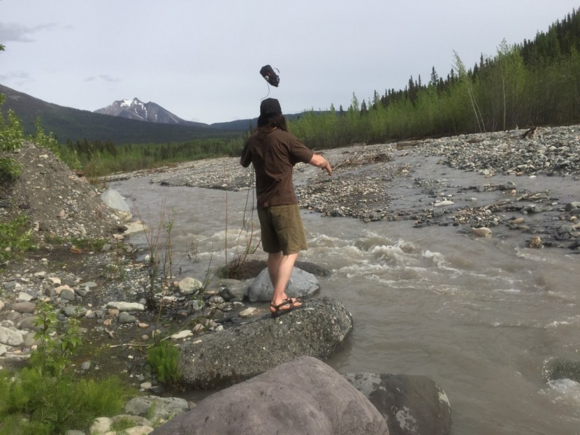 axiom monsoon hydracore 32+ - even though it managed to keep out rain and road spray, the monsoon...