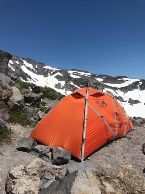 Mountain Hardwear EV2 Review | Tested & Rated