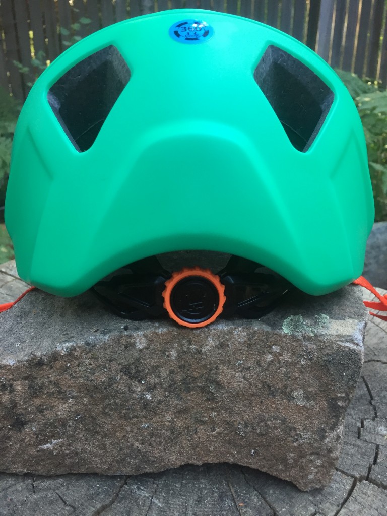 Leatt DBX 3.0 All Mountain Review Tested by GearLab