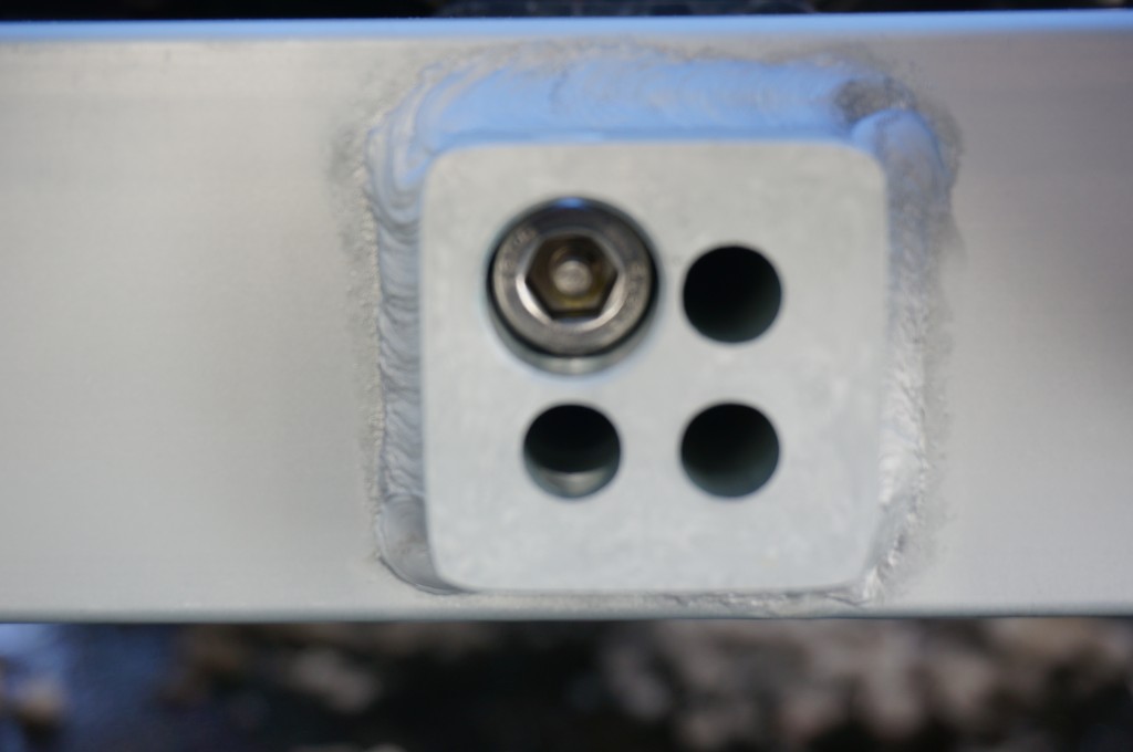 1up usa 2" heavy duty double - the 1up usa heavy duty quik rack does not have a locking system, but...