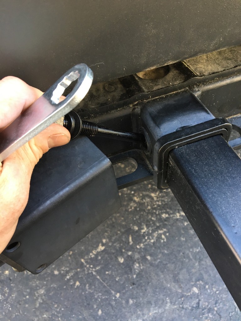 rockymounts backstage swing away platform - a locking hitch pin secures the rockymounts backstage to the hitch...