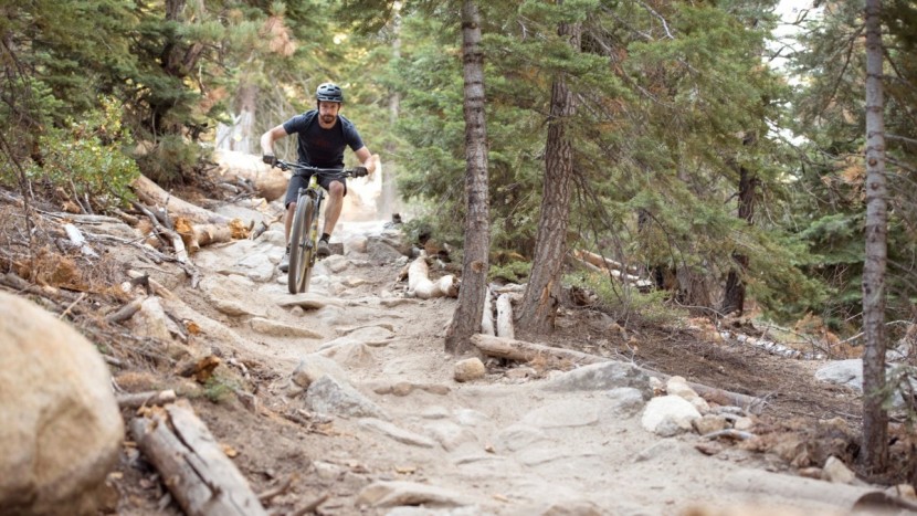 santa cruz hightower lt xe 2018 - the hightower lt in its natural habitat.