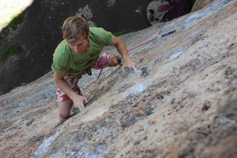 edelweiss curve unicore supereverdry - pocket pulling in ten sleep, wy. this rope works okay for moderate...