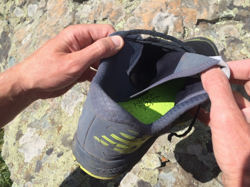 new balance vazee summit v2 - the black spandex inner liner of the new balance vazee summit v2...