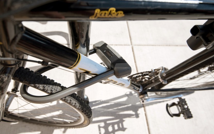 abus granit x-plus 540 u-lock - our testers felt confident leaving their bikes secured with this...