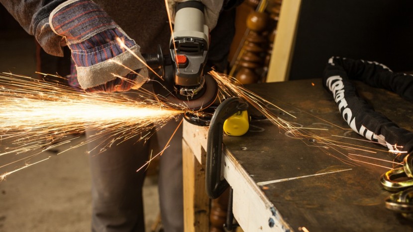 kryptonite new york fahgettaboudit chain and disc lock - power tools are necessary to break this lock.