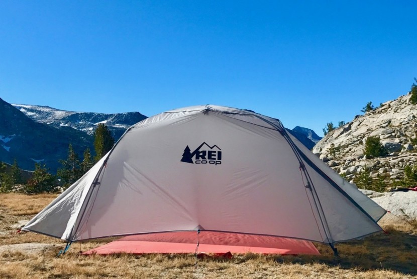 backpacking tent - quarter dome 3 in fast fly mode.