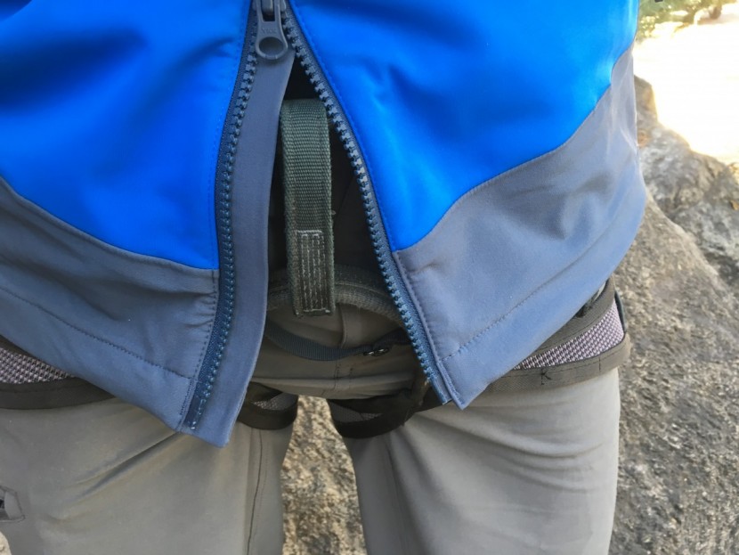 mountain hardwear dragon hooded - the two-way zipper allows the dragon to be used as a belay jacket...