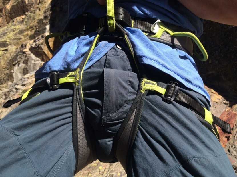 edelrid zack - while hanging, you can see how the leg loops of this harness ride...