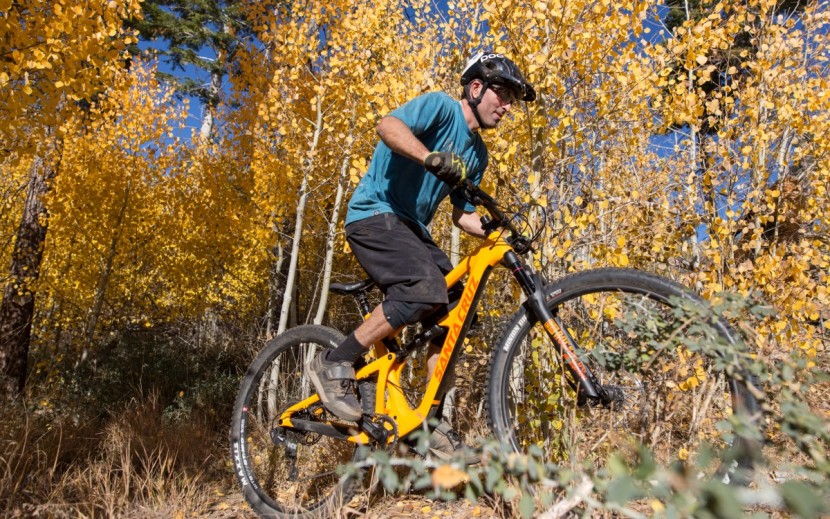 santa cruz hightower c r 2018 - the 30:42 sram nx drivetrain makes for a reasonable climbing gear.