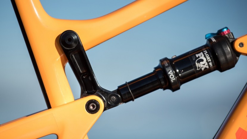 santa cruz hightower c r 2018 - the fox float performance dps went beautifully unnoticed.