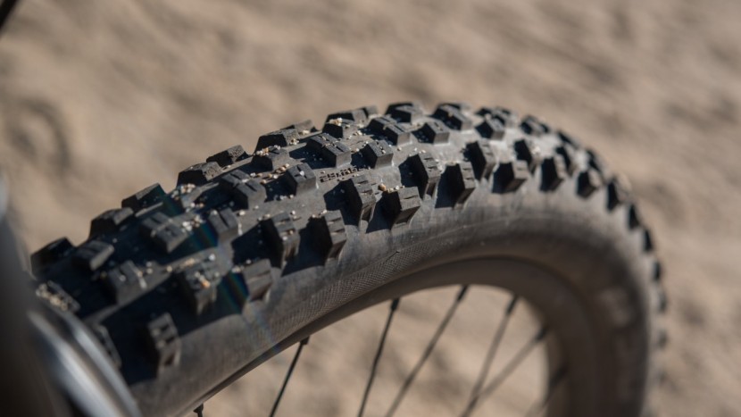 ibis ripley ls nx 2018 - the 2.6-inch schwalbe nobby nic tires provide insane amounts of...