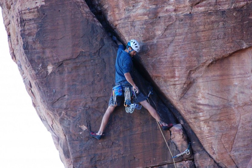 edelrid shield ii - looking for a helmet with some style? the shield ii is an adjustable...