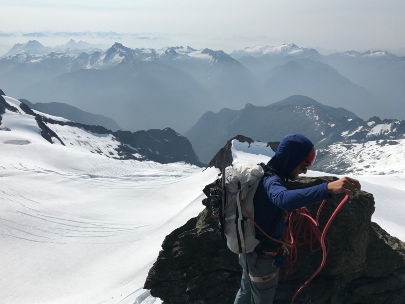 hyperlite mountain gear 3400 ice pack - high up in the north cascades with the hyperlite 3400 ice pack.