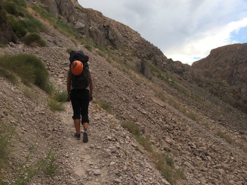 arc'teryx acrux sl for women - we had no problem traveling on loose terrain with the acrux sl.