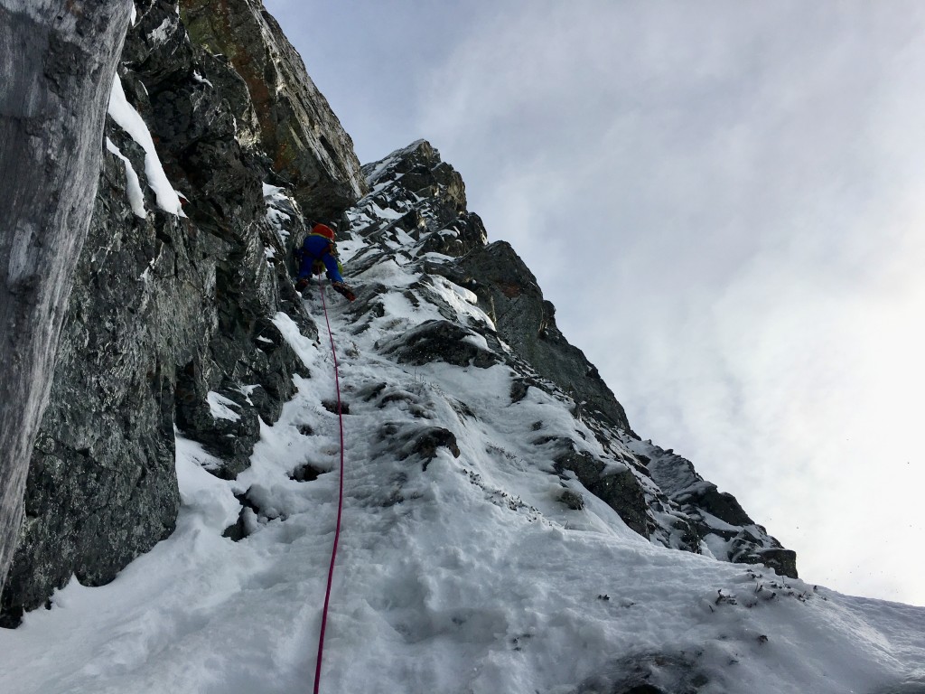 mountaineering backpack - climbing the ny gully on the north side of mt. snoqualmie...