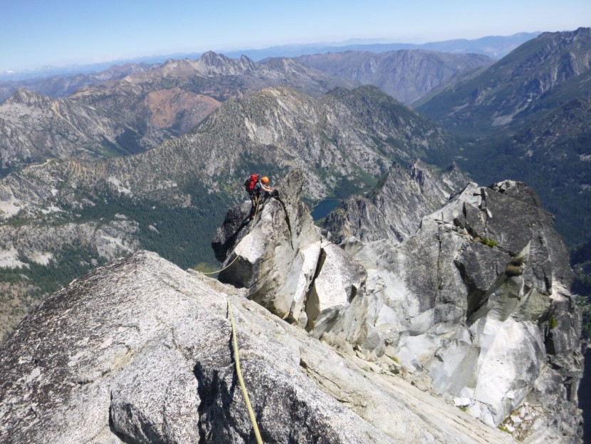 arc&#039;teryx alpha fl 45 - sending some rocky ridges in the north cascades of washington. fear...