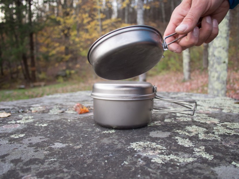 snow peak titanium multi compact - the handle arrangement and rough size calibration of the snow peak...