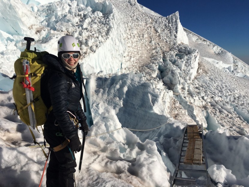 black diamond speed 50 - robin pendery rocking the speed 50 on mount rainier.