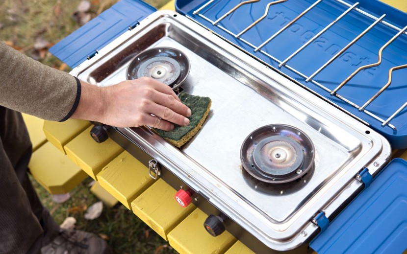 stansport outfitter series 2-burner - the grate simply lifts off the stove so you can easily clean the...