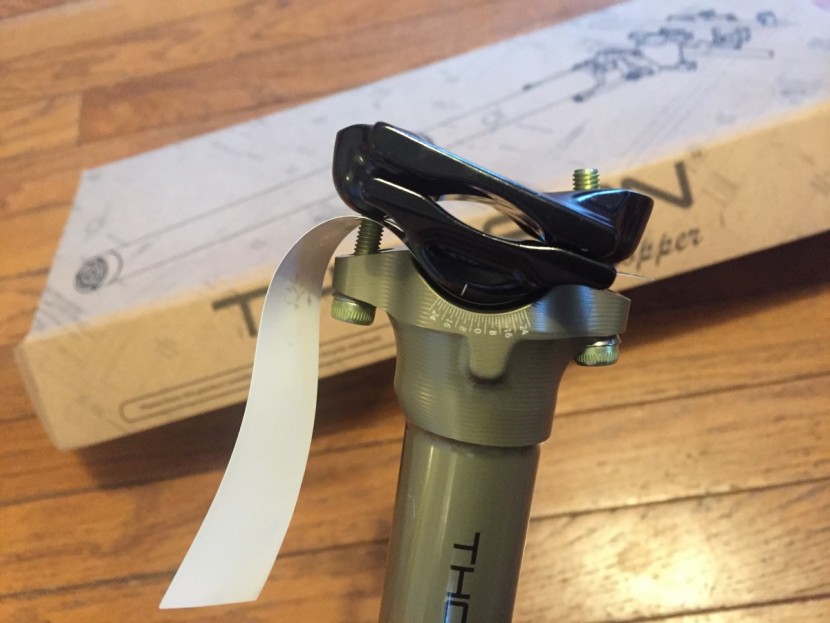 thomson elite covert - thomson's famous saddle clamp, notice the 5mm offset.