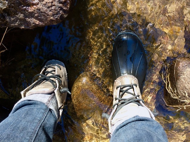 sperry saltwater duck boot - the saltwater duck boots in cold winter stream water.