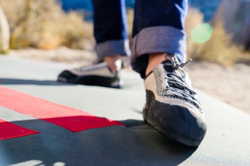 climbing shoes womens - some find the toe box to be a bit too asymmetrical on the miura, but...