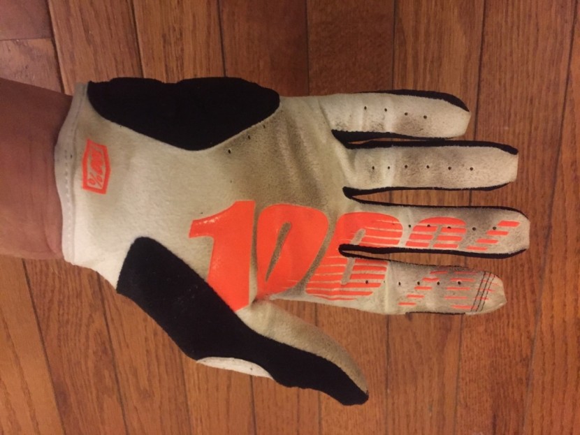 100% simi - the silicone grip logo on the palm gave the simi the best grip of...