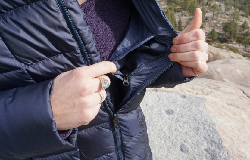 the north face metropolis parka ii - this jacket doesn&#039;t have many features, but there is an interior...