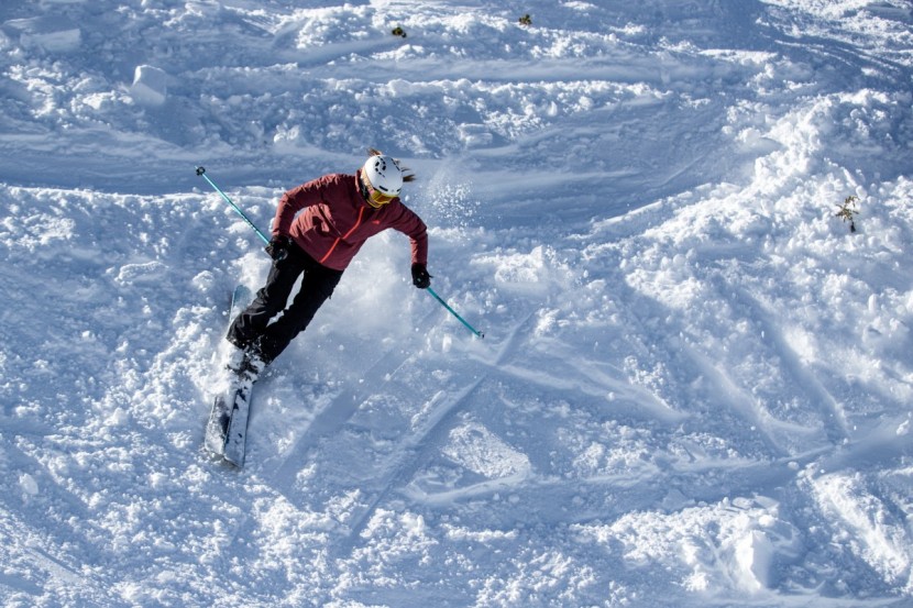 blizzard black pearl 98 - the pearls are stiff enough to blast through tracked-up chop.