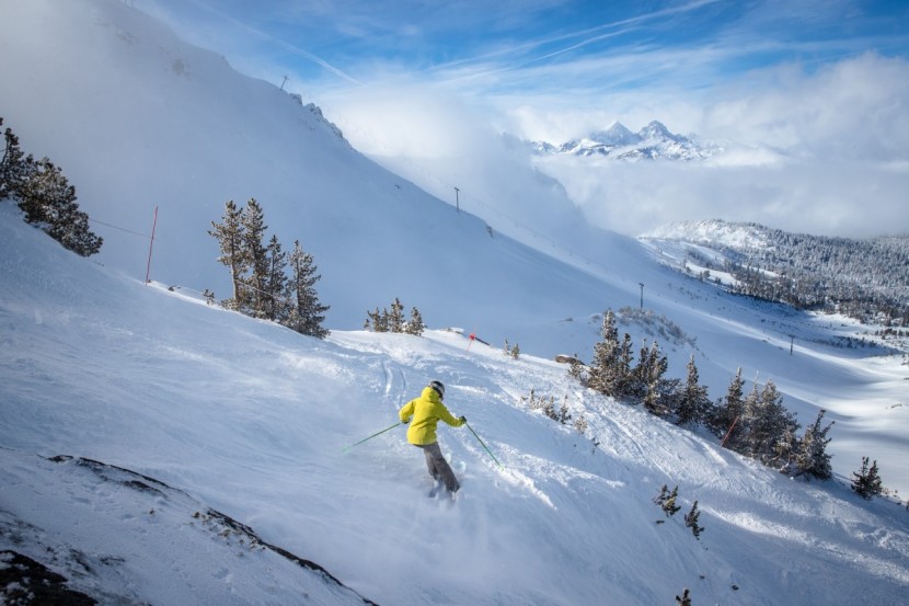 Icelantic Skis Oracle 88 Review | Tested & Rated