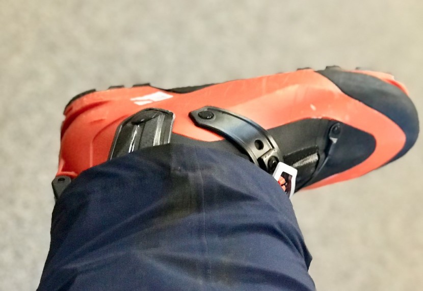 patagonia cloud ridge pants - there is no reinforced material on the inside of the pants. don&#039;t...