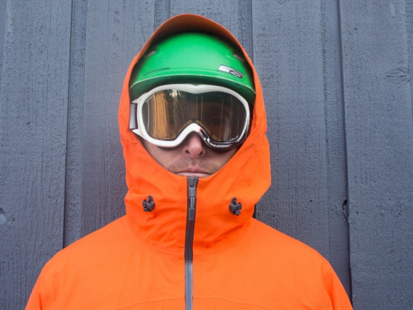 flylow gear genius - a good hood is a great thing. the flylow genius has a good hood.