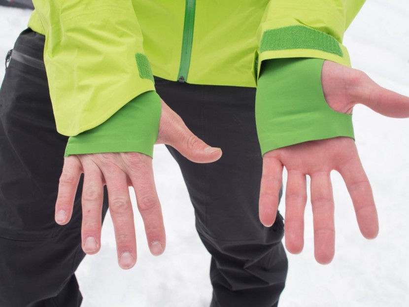 norrona lofoten gore-tex pro shell - the lofoten&#039;s internal wrist gaiters are built in. most dig these...