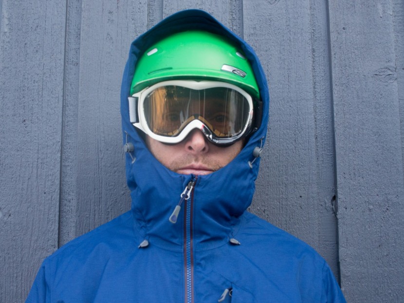 stio shot 7 - an excellent hood complements the stio&#039;s weather protection...