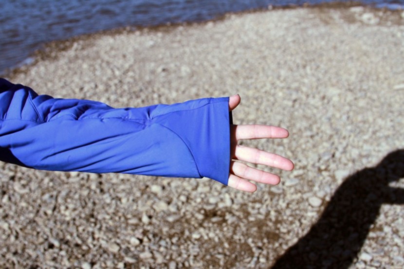 the gusseted wrists are comfortable and stretchy, perfect for...