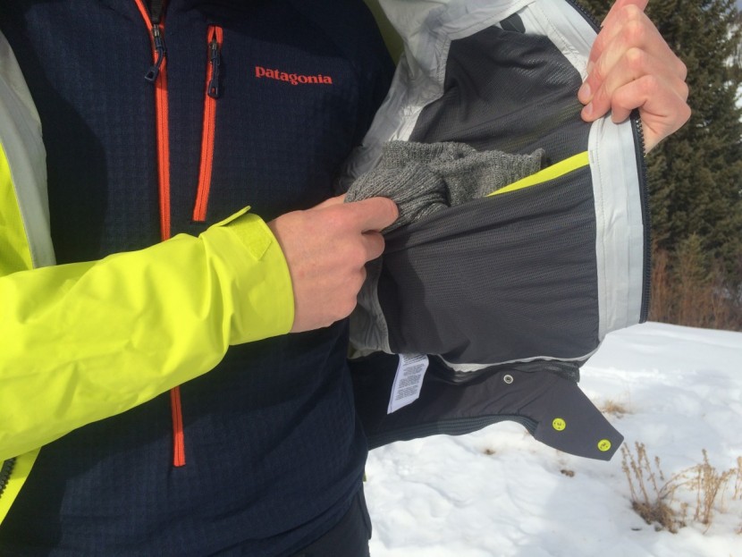 Mountain Hardwear CloudSeeker Review | Tested & Rated