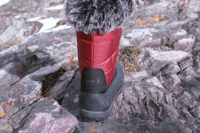 kamik momentum - the longer shaft is flexible while the fur collar is plush and cozy.