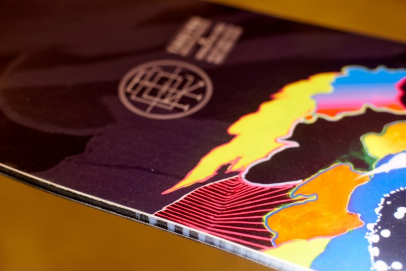 lib tech travis rice pro blunt - edge and graphic detail of the t. rice pro blunt