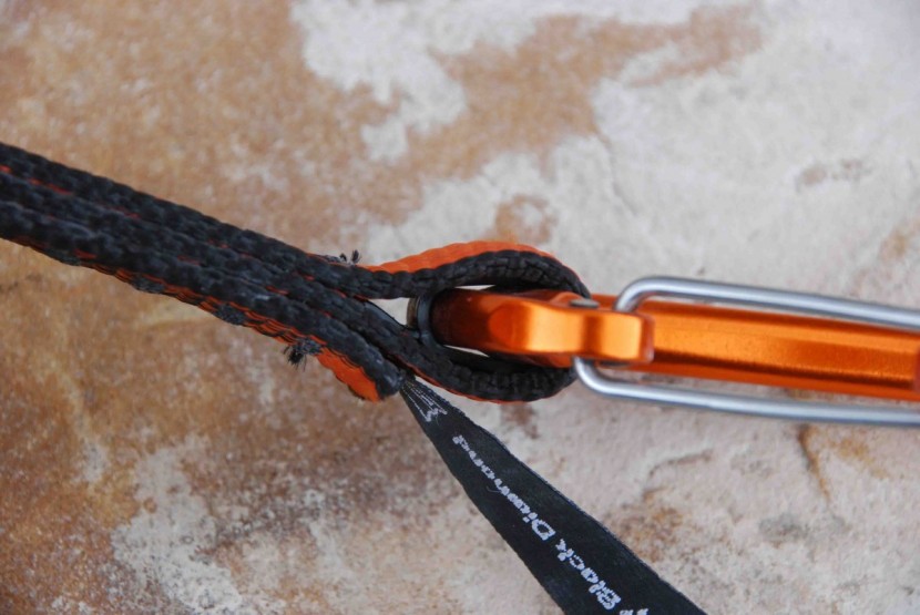 black diamond freewire quickdraw - the &quot;straightjacket&quot; internal rubber positioner keeps the bottom...