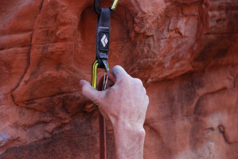 black diamond livewire quickdraw - do you have big hands or like to &quot;thumb&quot; clip (not shown here)...