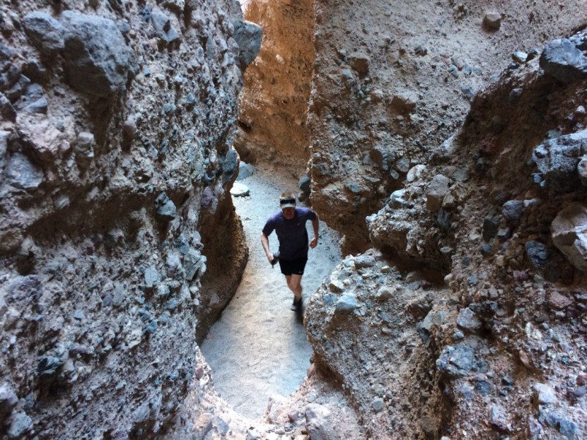 nike dri-fit knit - exploring the awesome slot canyons of sidewinder canyon in death...