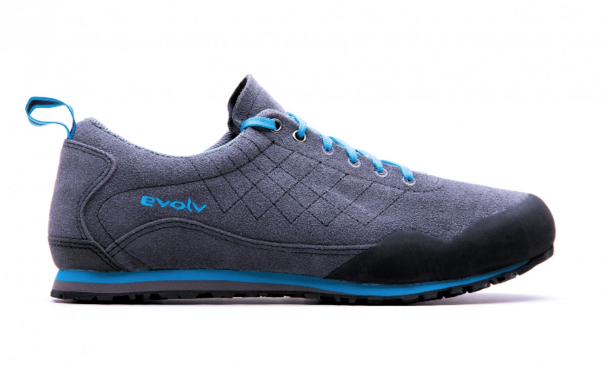 evolv zender approach shoes review